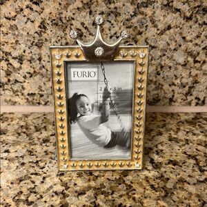 Furio Crown Design Mini Frame 2 x 3